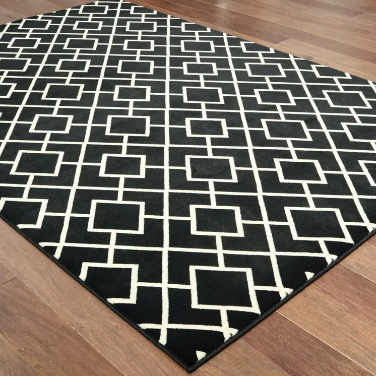 8' X 11' Black And Ivory Diamond Area Rug