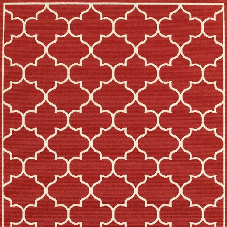 4' X 6' Red And Ivory Indoor Outdoor Area Rug