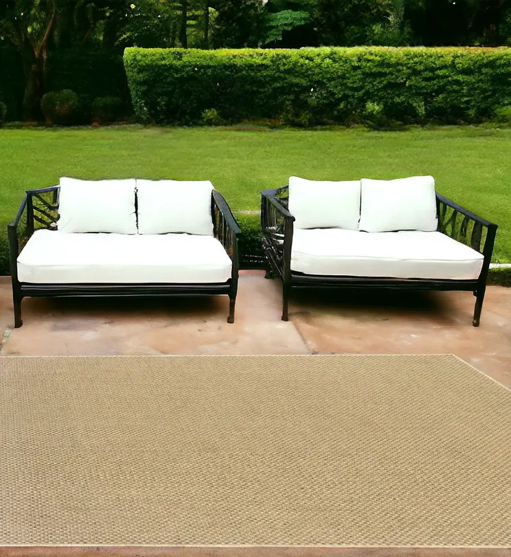 7' X 10' Beige Indoor Outdoor Area Rug