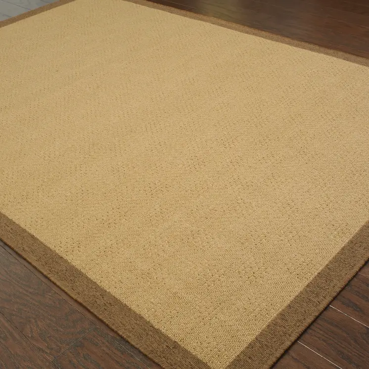 7' X 10' Beige Indoor Outdoor Area Rug