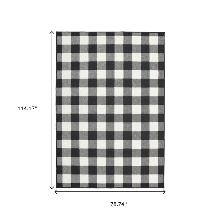 7' X 10' Black And Ivory Indoor Outdoor Area Rug