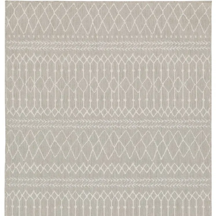 3' X 5' Gray And Ivory Indoor Outdoor Area Rug