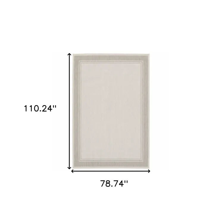 7' X 9' Gray And Ivory Indoor Outdoor Area Rug