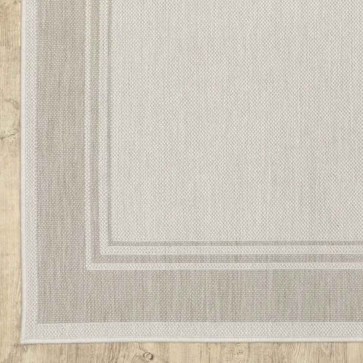 3' X 6' Gray And Ivory Indoor Outdoor Runner Rug