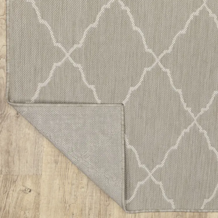 2' X 3' Gray And Ivory Indoor Outdoor Runner Rug