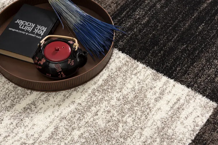 8' X 11' Brown And Beige Abstract Blocks Area Rug