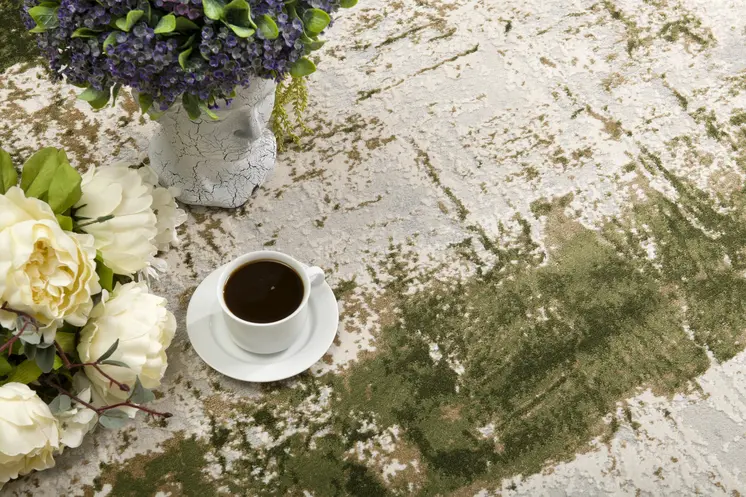 8' X 10' Green and Ivory Abstract Distressed Area Rug