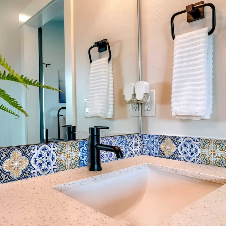 4" X 4" Dianna Mutli Mosaic Peel And Stick Tiles