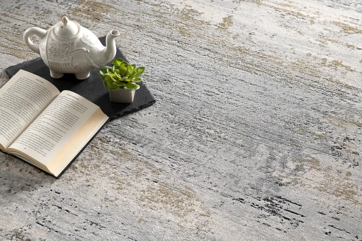 7' X 10' Gray Mod Distressed Strokes Area Rug