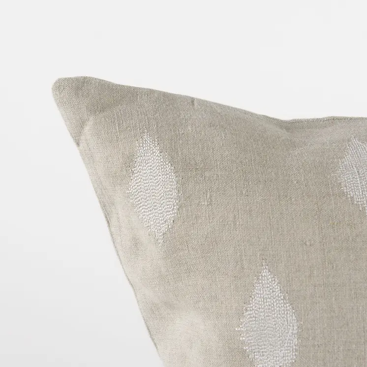 Beige And White Patterned Pillow Cover