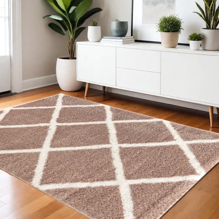 4' X 6' Beige Geometric Area Rug