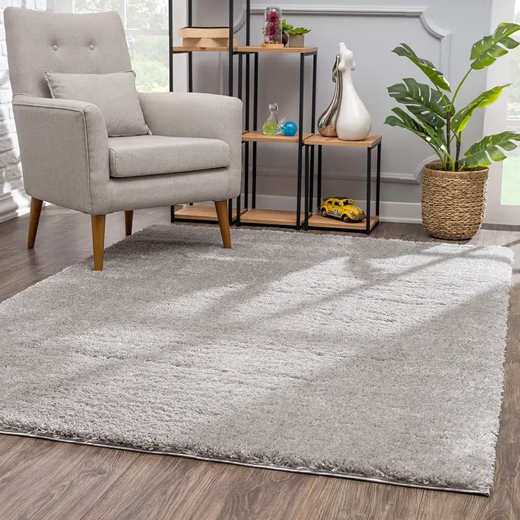 4' X 6' Ivory Modern Solid Shag Area Rug