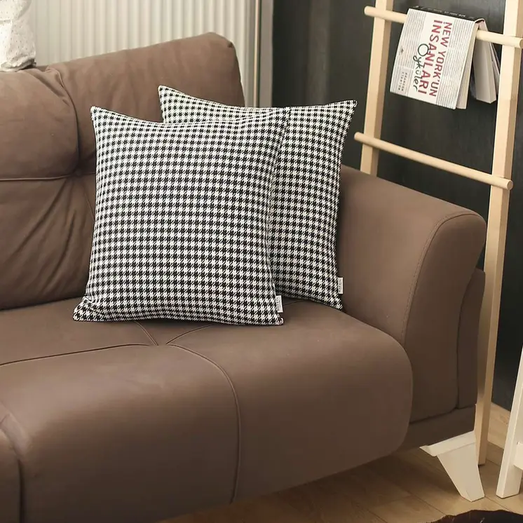 Set Of 2 Black Houndstooth Pillow Covers