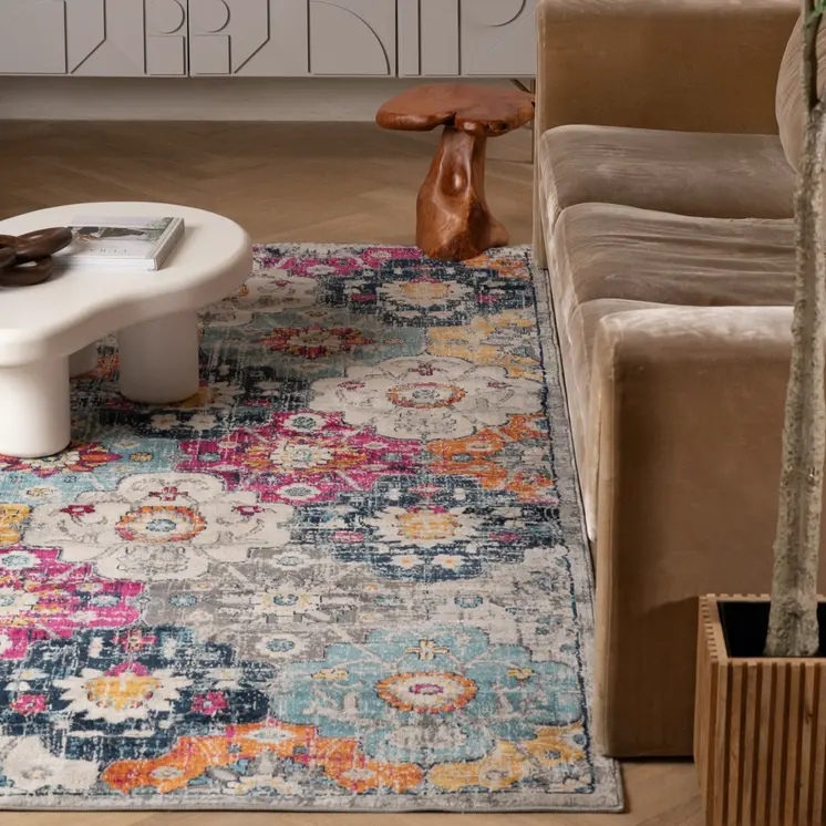 6' X 9' Blue and Ivory Floral Area Rug