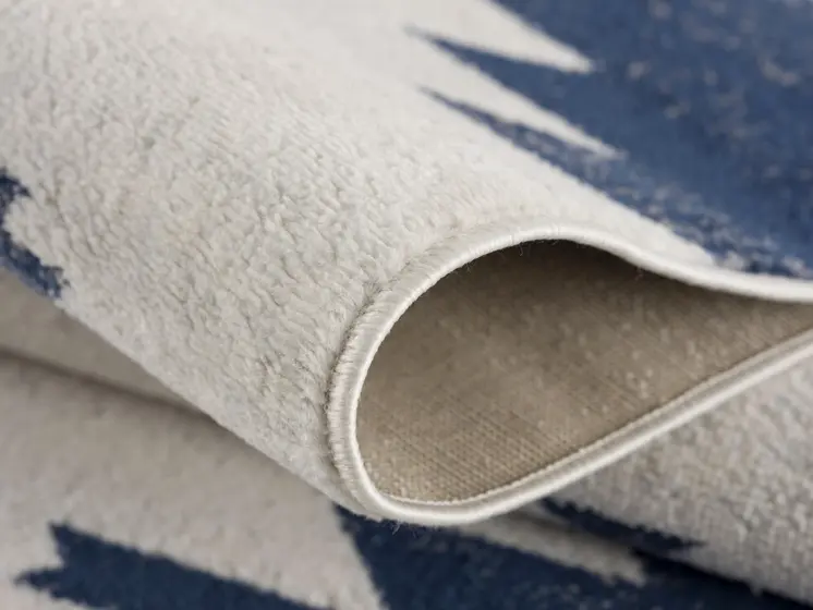 5' X 7' Blue and Ivory Southwestern Area Rug