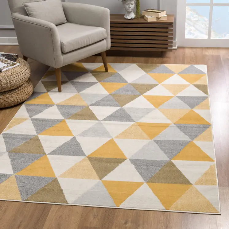 8' X 10' Yellow and Ivory Geometric Area Rug
