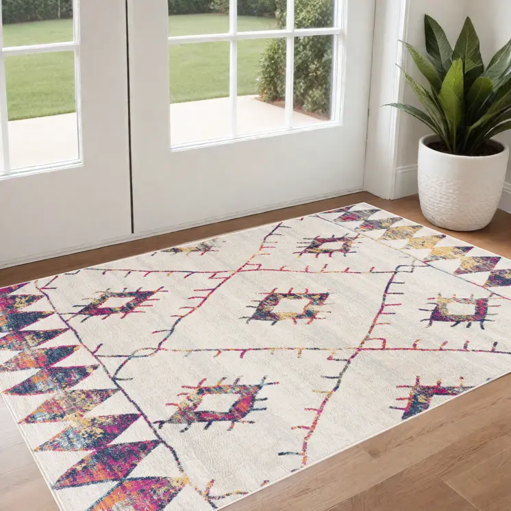 3' X 5' Cream Damask Area Rug