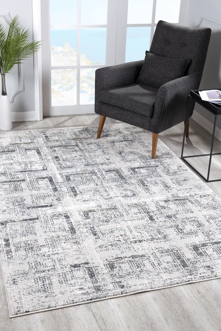 4' X 6' Gray and Ivory Abstract Power Loom Area Rug