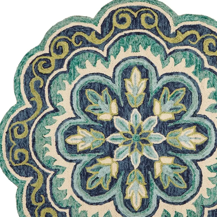 6' Green And Ivory Wool Geometric Hand Tufted Round Rug