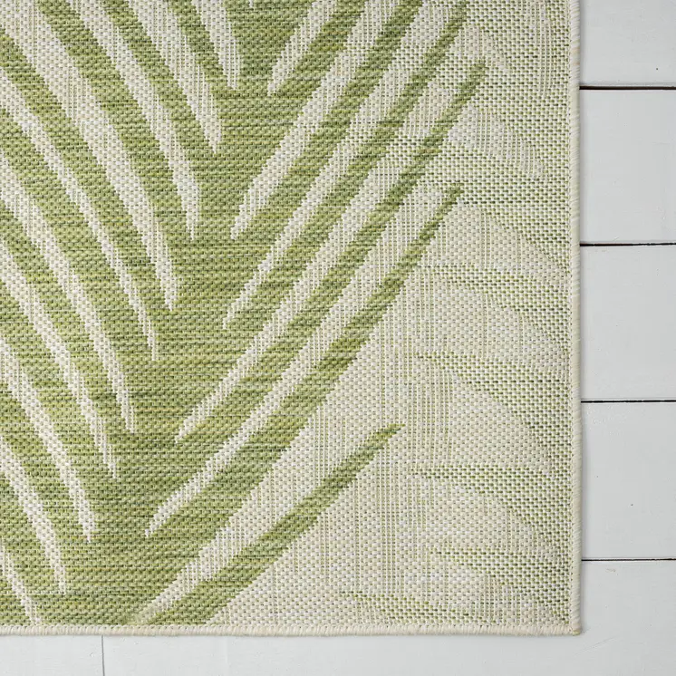 5' X 7' Beige Indoor Outdoor Area Rug