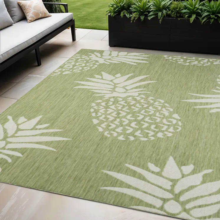 5' X 7' Green Indoor Outdoor Area Rug