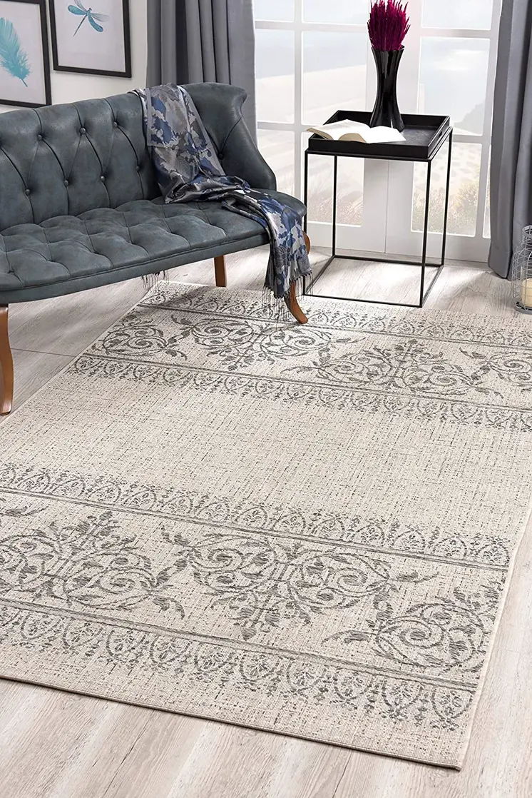 5' X 7' Ivory and Gray Ikat Non Skid Area Rug