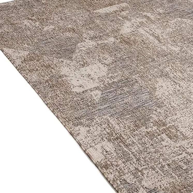 5' X 7' Gray and Ivory Abstract Area Rug