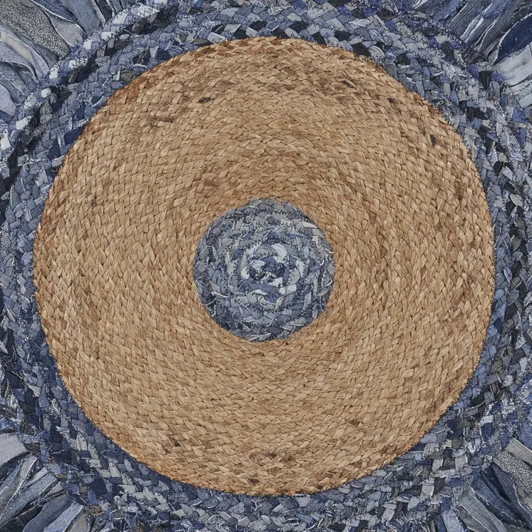 6' Blue And Beige Hand Woven Round Rug