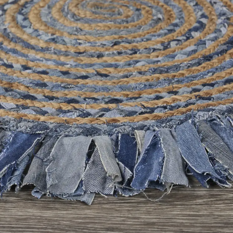 4' Blue And Beige Hand Woven Round Rug
