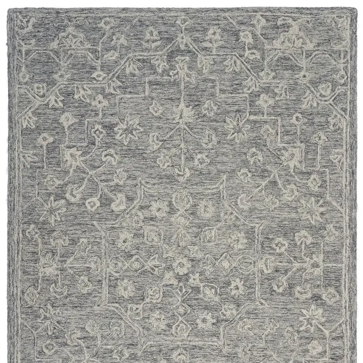 7' x 9' Gray Floral Finesse Area Rug