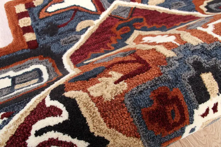 7' X 7' Blue And Red Wool Hand Tufted Area Rug