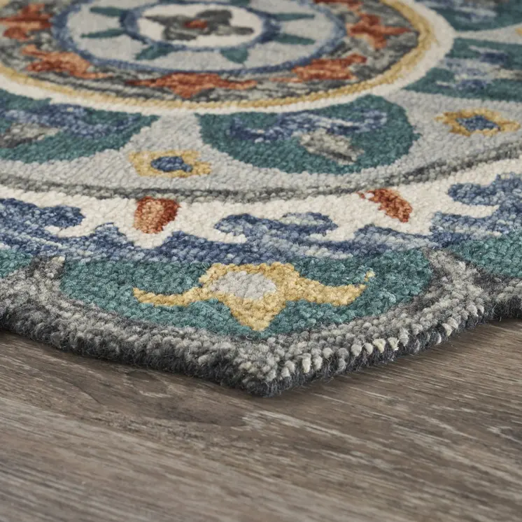 6' Green And Ivory Wool Hand Tufted Round Rug