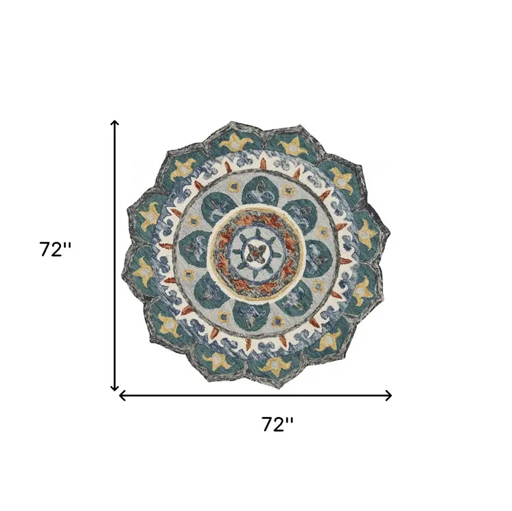 6' Green And Ivory Wool Hand Tufted Round Rug