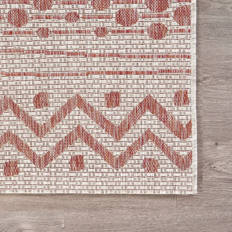 8' X 10' Beige And Red Chevron Indoor Outdoor Area Rug