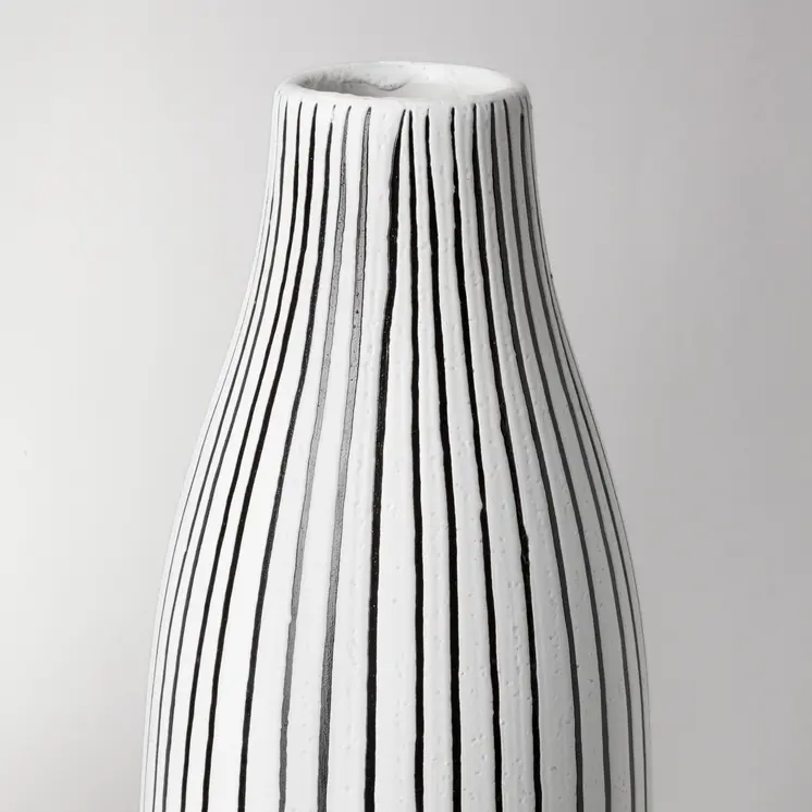 18" Black And White Abstract Cylinder Ceramic Table Vase