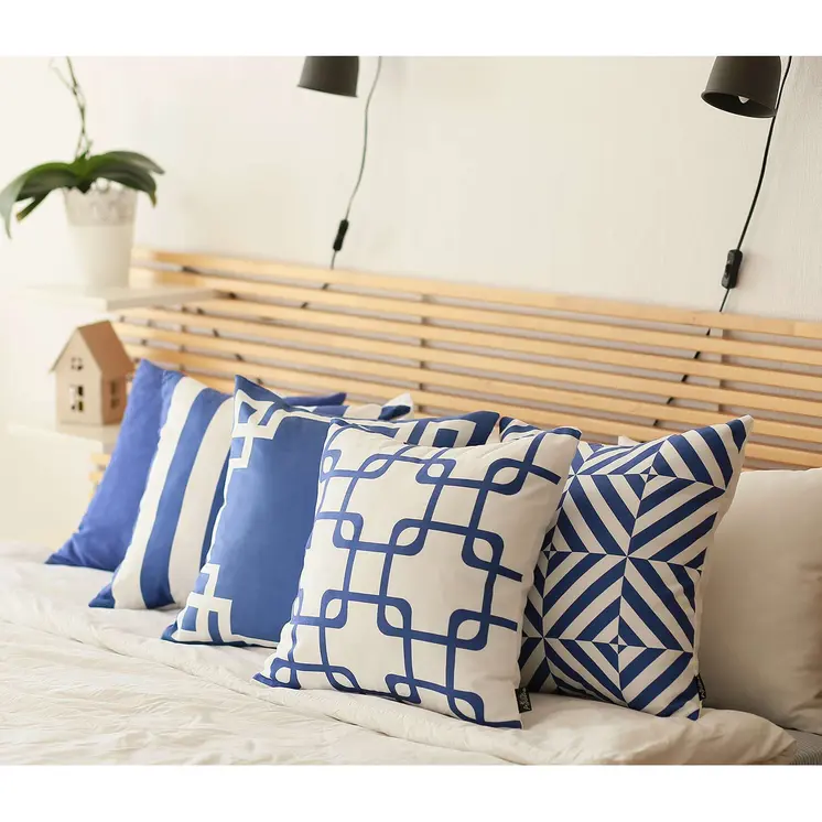 18" Blue And White Geometric Fabric Throw Pillow