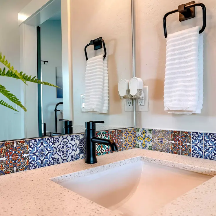 5" X 5" Addina Mutli Mosaic Peel and Stick Tiles