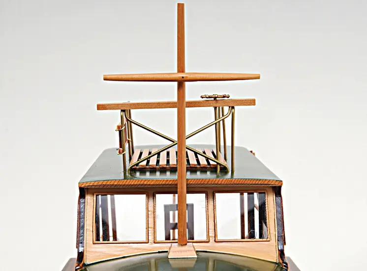 15" Black and Green Solid Wood Hand Painted 1934 Hemingway Pilar Fishing Boat Model Boat