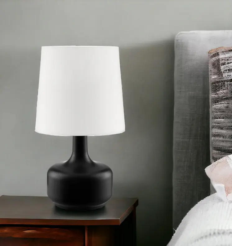 17" Black Metal Bedside Table Lamp With White Shade