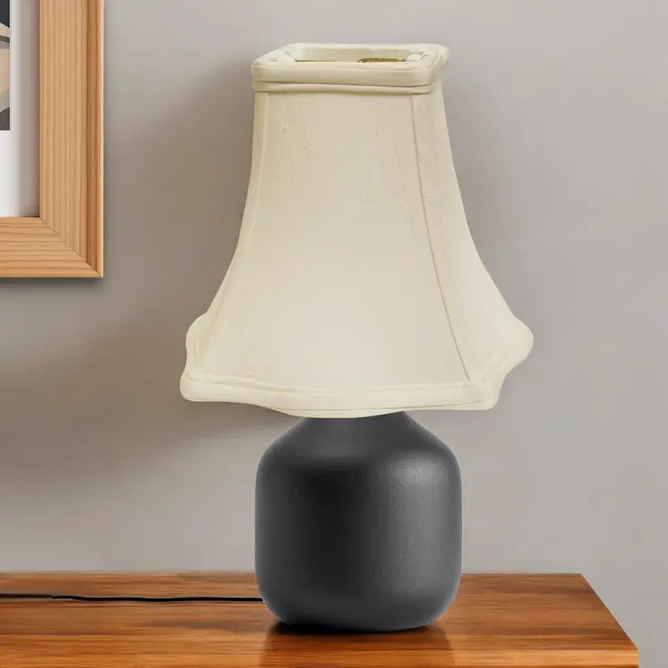 18" White Premium Square Monay Shantung Lampshade