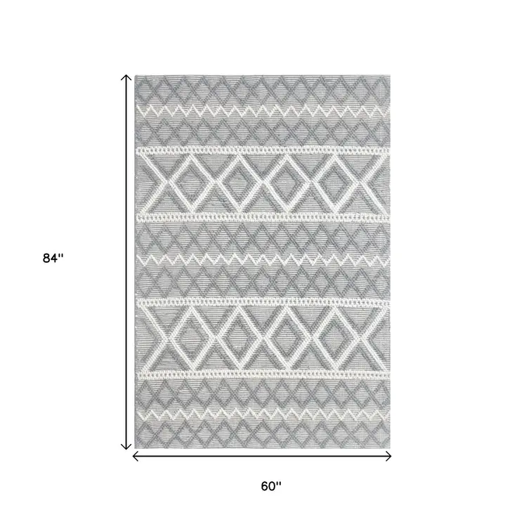5' X 7' Gray and Ivory Geometric Handmade Area Rug