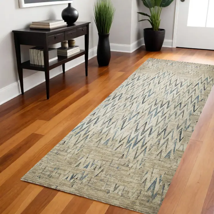 8' Ivory Chevron Runner Rug