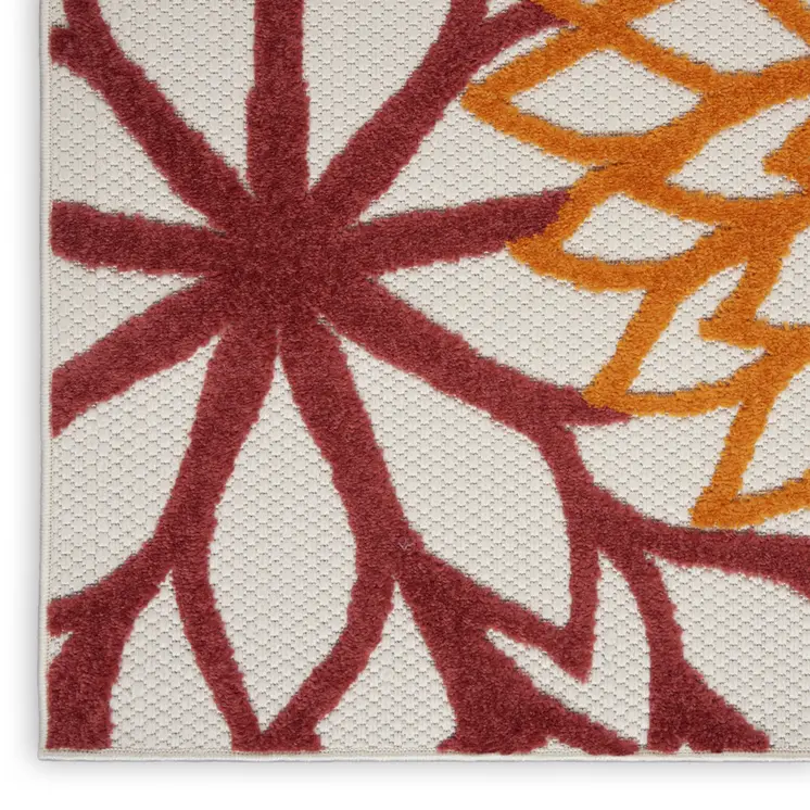 9' X 12' Red And Ivory Indoor Outdoor Area Rug