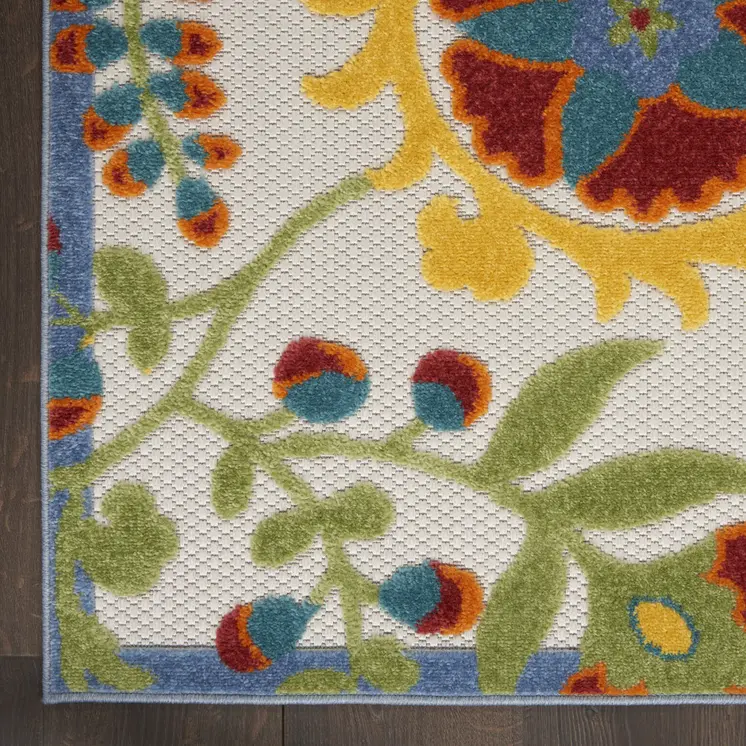 9' X 12' Green And Ivory Indoor Outdoor Area Rug