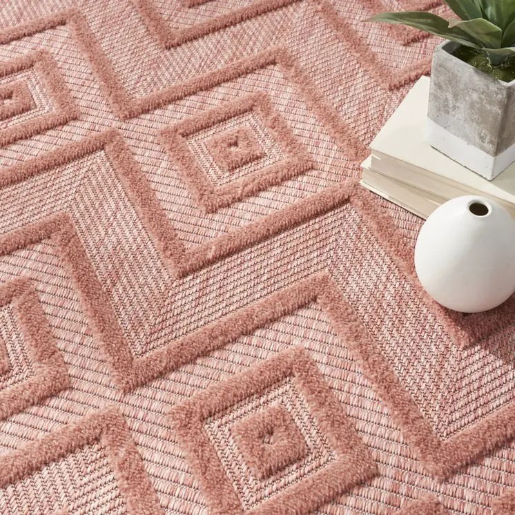6' X 9' Coral Indoor Outdoor Area Rug