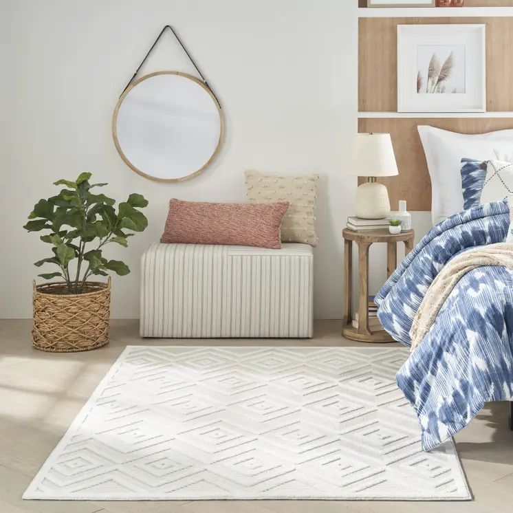 5' X 7' Ivory Indoor Outdoor Area Rug