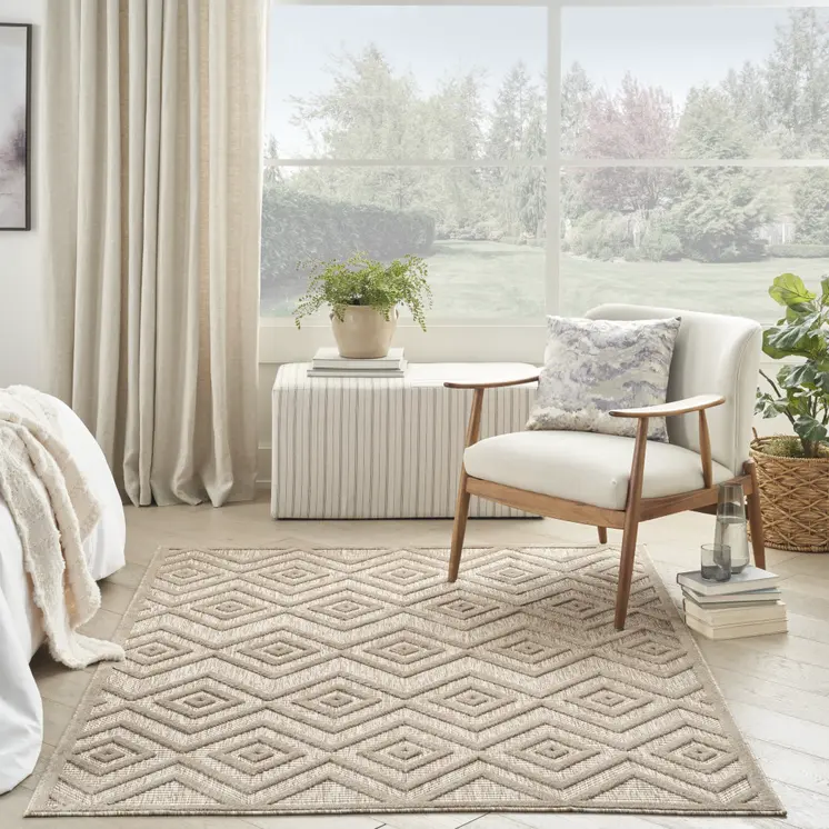 5' X 7' Beige Indoor Outdoor Area Rug