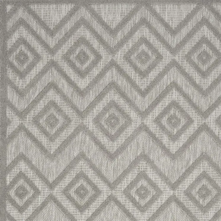 5' X 7' Gray Indoor Outdoor Area Rug