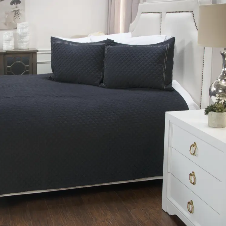 Indigo Checkered Queen Quilt