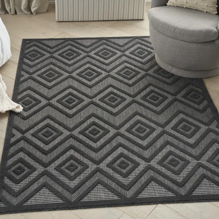 4' X 6' Charcoal Indoor Outdoor Area Rug